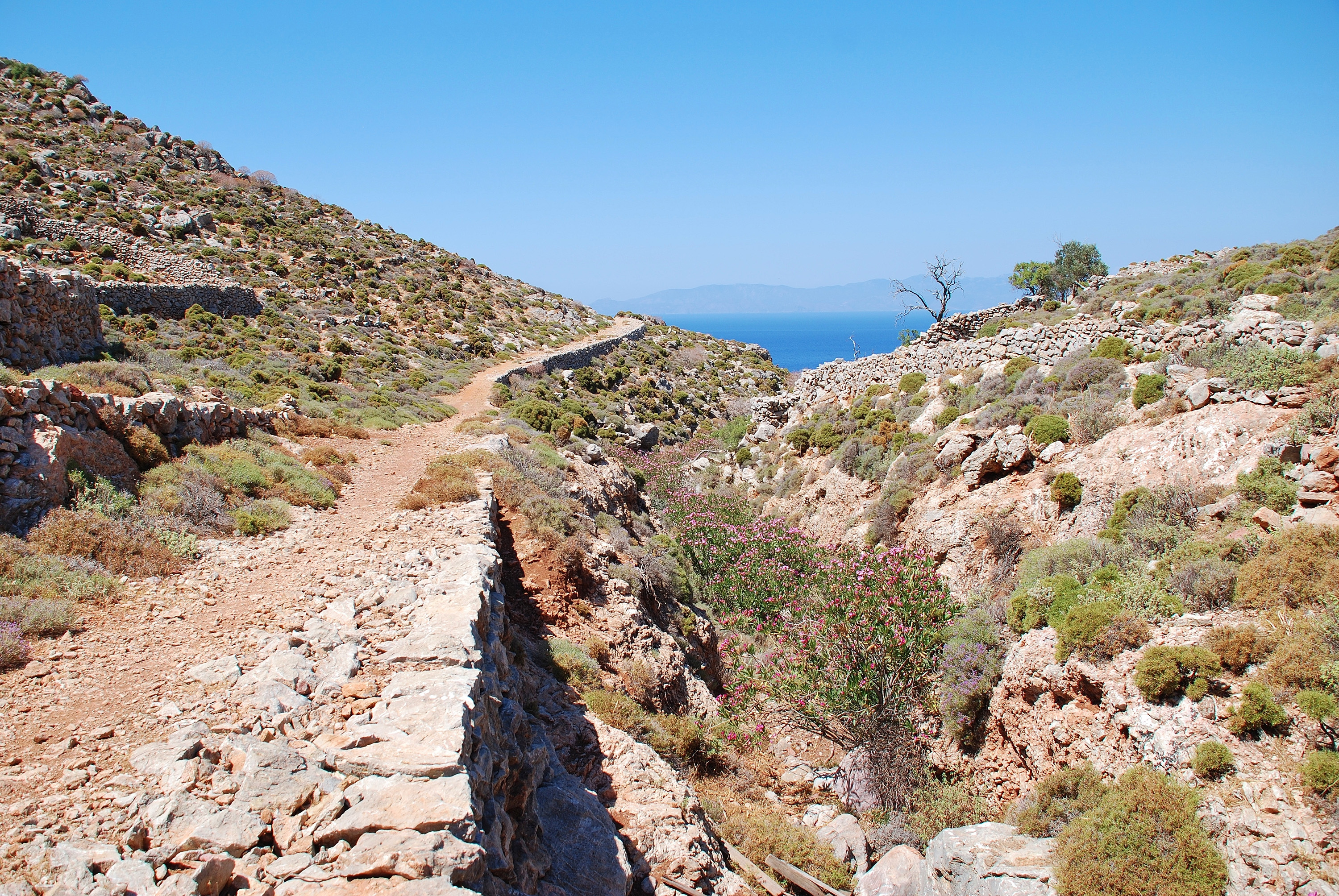 Tilos walking trail